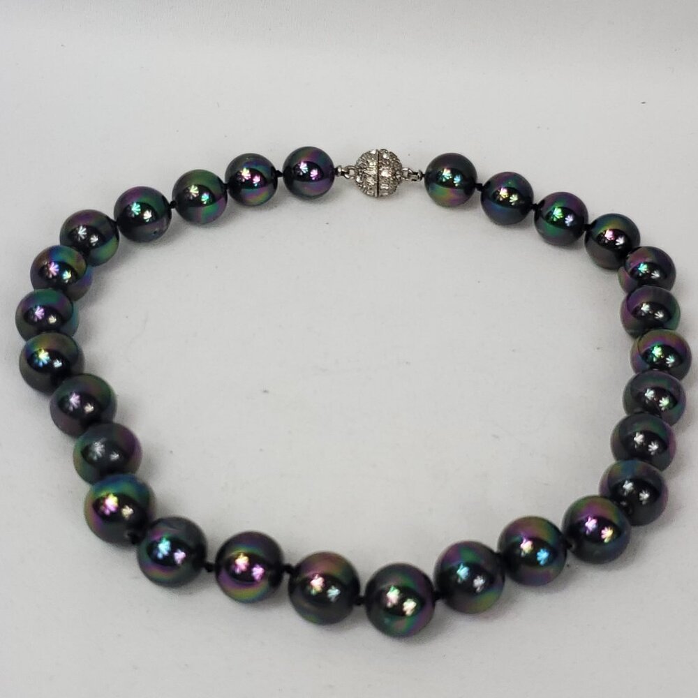 Vintage Hand Knotted Black Irridescent Glass Pearl Paste Stone Bead Necklace 18"